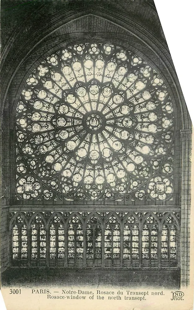 Paris — Notre-Dame, Rosace du transept nord — ND phot. - Recto