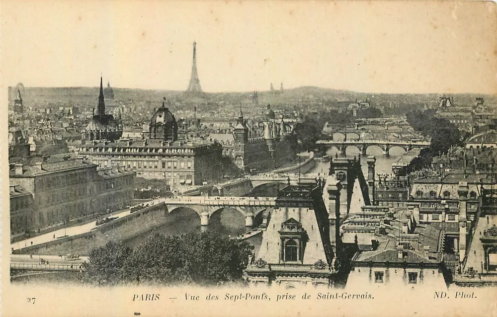 PARIS — Ansicht der Sieben Brücken, aufgenommen von Saint-Gervais — ND. Foto. - Vorderseite
