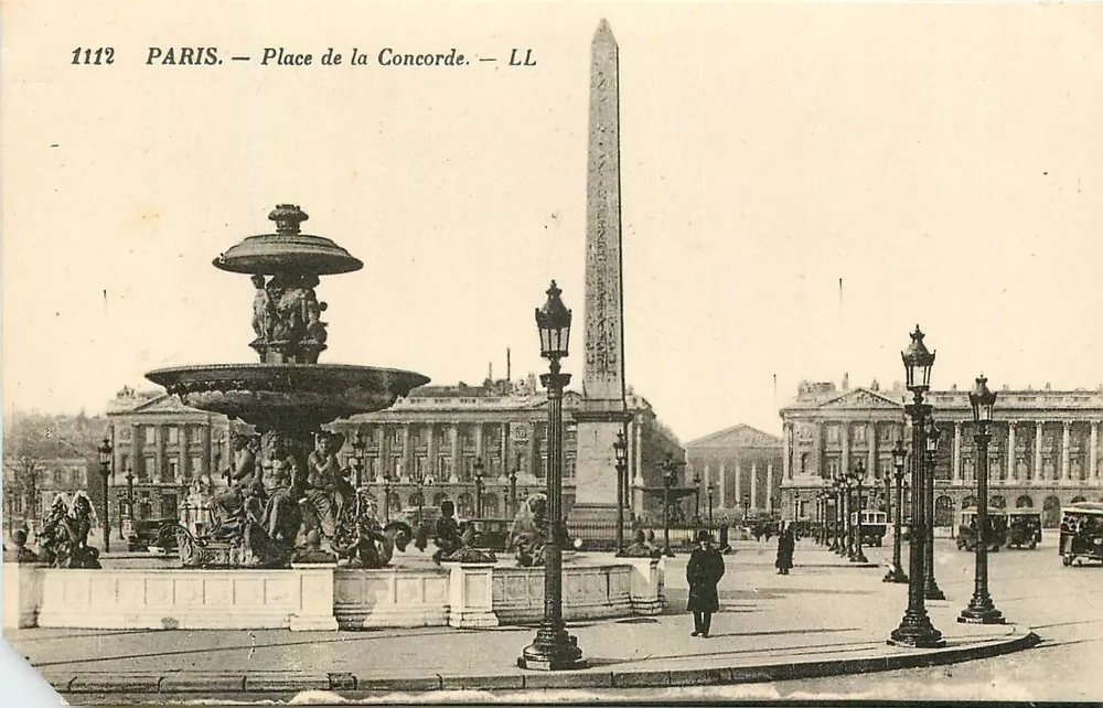 Paris — Praça da Concórdia — LL - Frente