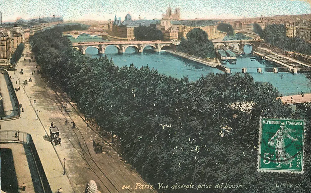 Paris. Vista geral tirada do Louvre — editor LIVY & Cie, n° 841 - Frente