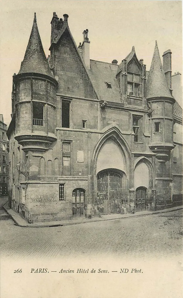 Parigi — Antico Hotel de Sens — ND Fot. n°266 - Recto