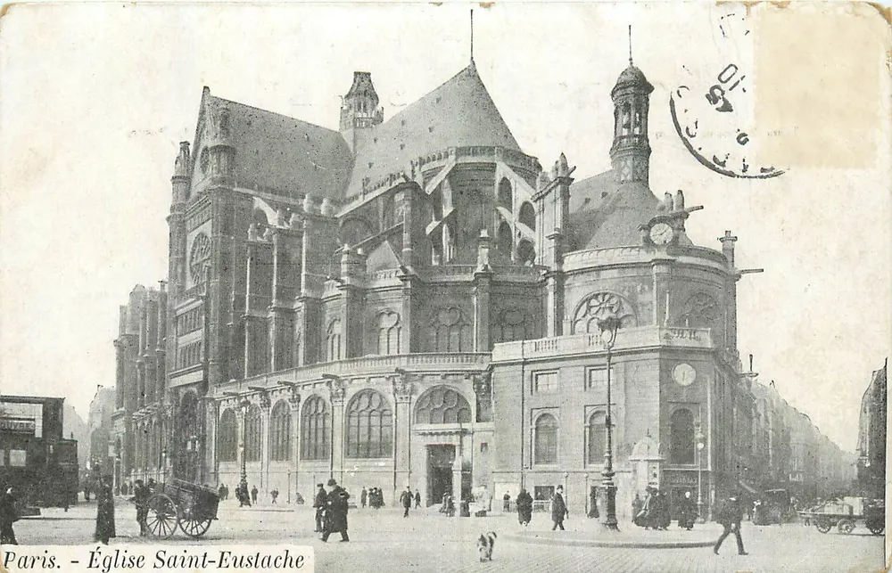 Paris - Igreja de Saint-Eustache — vista do edifício com pedestres e veículos — editor não identificado - Frente