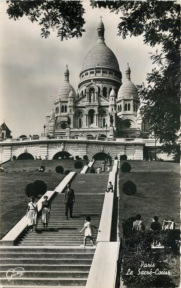 Paris O Sagrado Coração — vista dos degraus — Giny - Frente