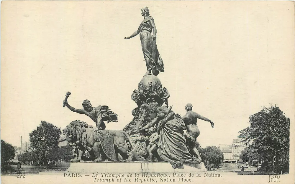 Paris — Le Triomphe de la République, Place de la Nation — JND Phot. - Recto