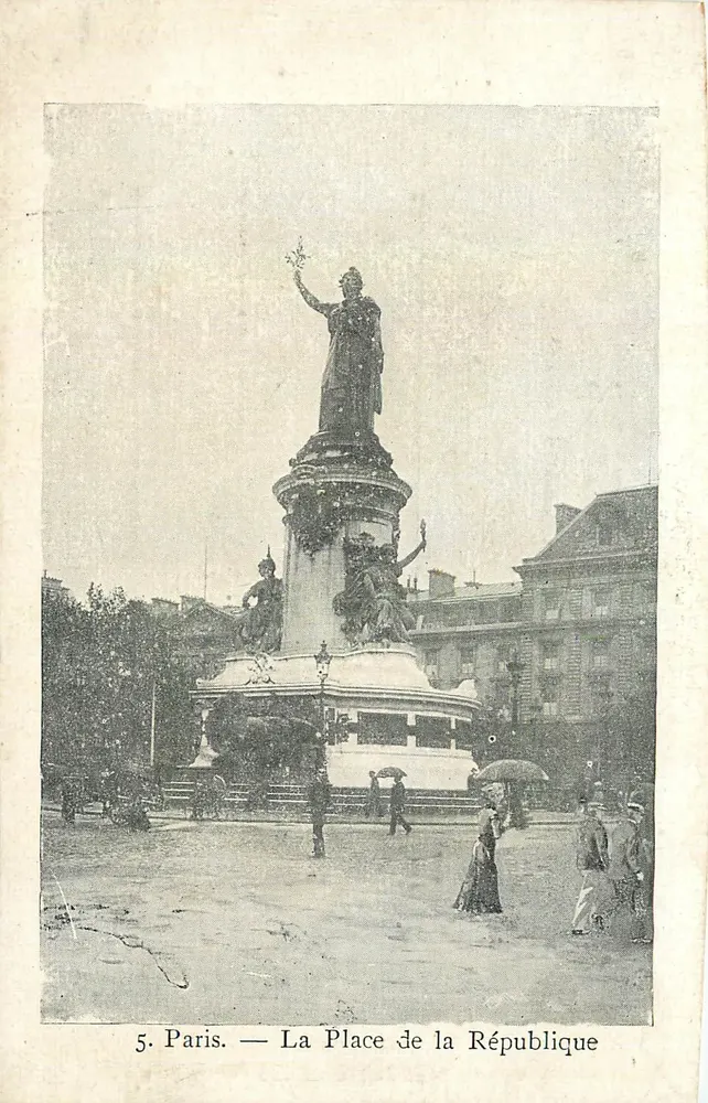 Paris — A Praça da República — Coleção do Petit Parisien, N° 5 - Frente