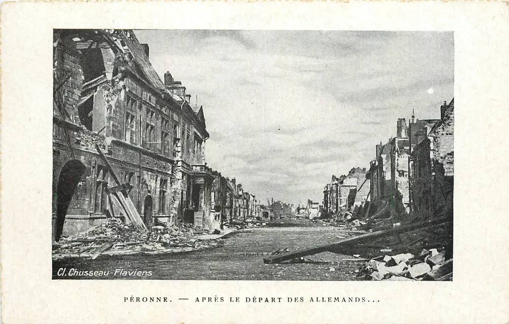 Péronne — Nach dem Abzug der Deutschen... — Cl. Chusseau-Flaviens - Vorderseite