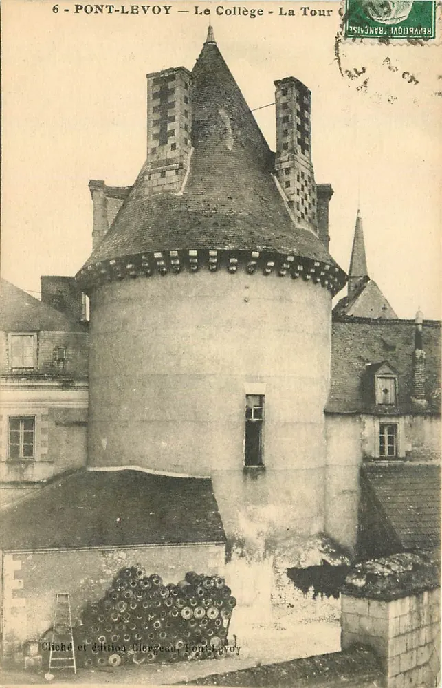 Pont-Levoy — O Colégio - A Torre — Cliché e edição Clergeau, Pont-Levoy - Frente