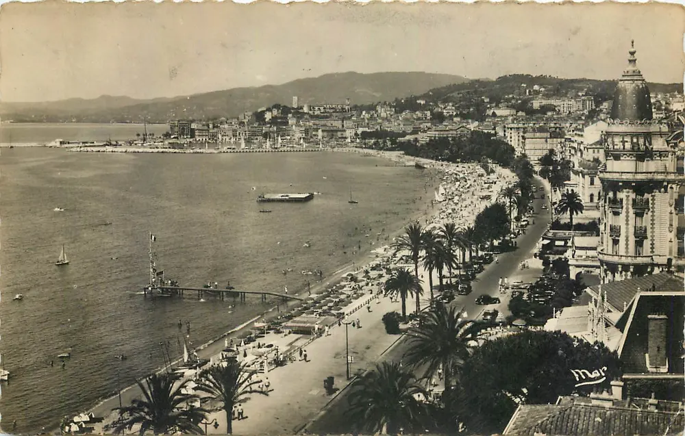 Cannes — Ansicht der Croisette und des Boulevards — Verlag: Les Faisans, Cannes - Vorderseite