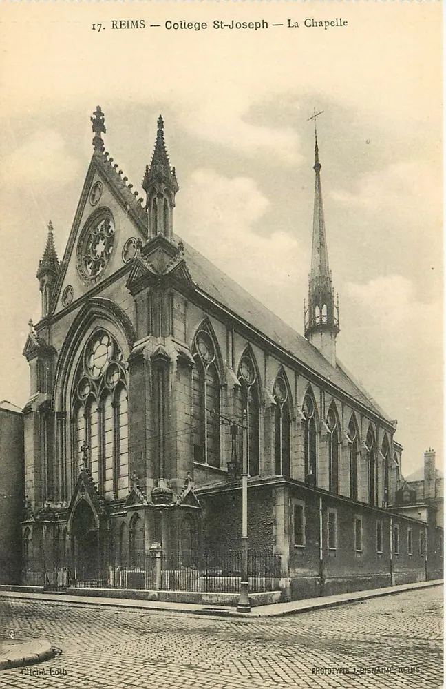 Reims — Colégio Saint-Joseph — A Capela - Frente
