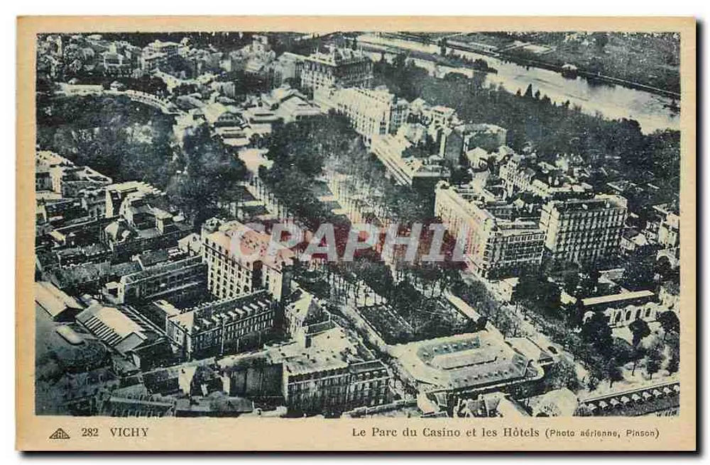 Vichy — Le Parc du Casino et les Hôtels — Photo aérienne, Pinson, n° 282 - Recto