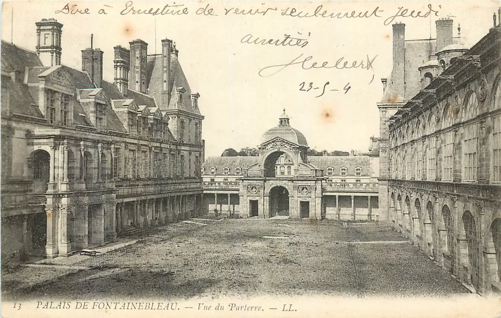 Palais de Fontainebleau — Vue du Parterre — LL. — N°13 - Recto