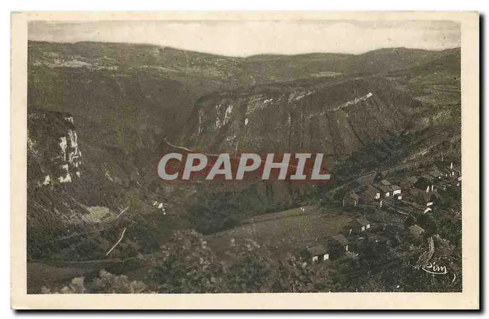 In der Nähe von HAUTEVILLE (Ain) — Lacoux und Gorges de Charabotte — unbekannter Verlag, Seriennummer nicht sichtbar - Vorderseite
