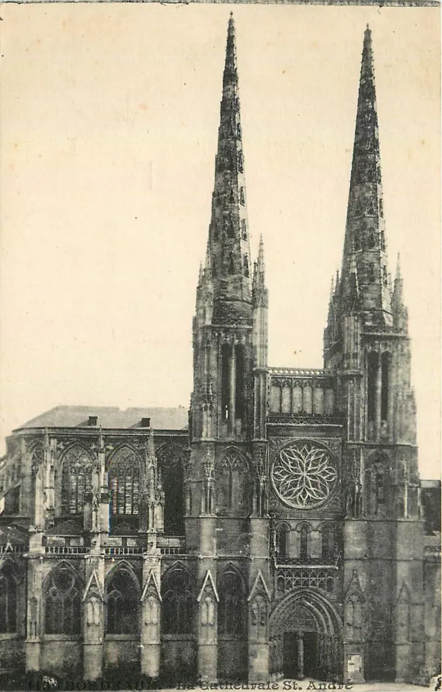 A Catedral St. André — Vista Norte — Editor: O Editor da Postagem, n° 108 - Frente