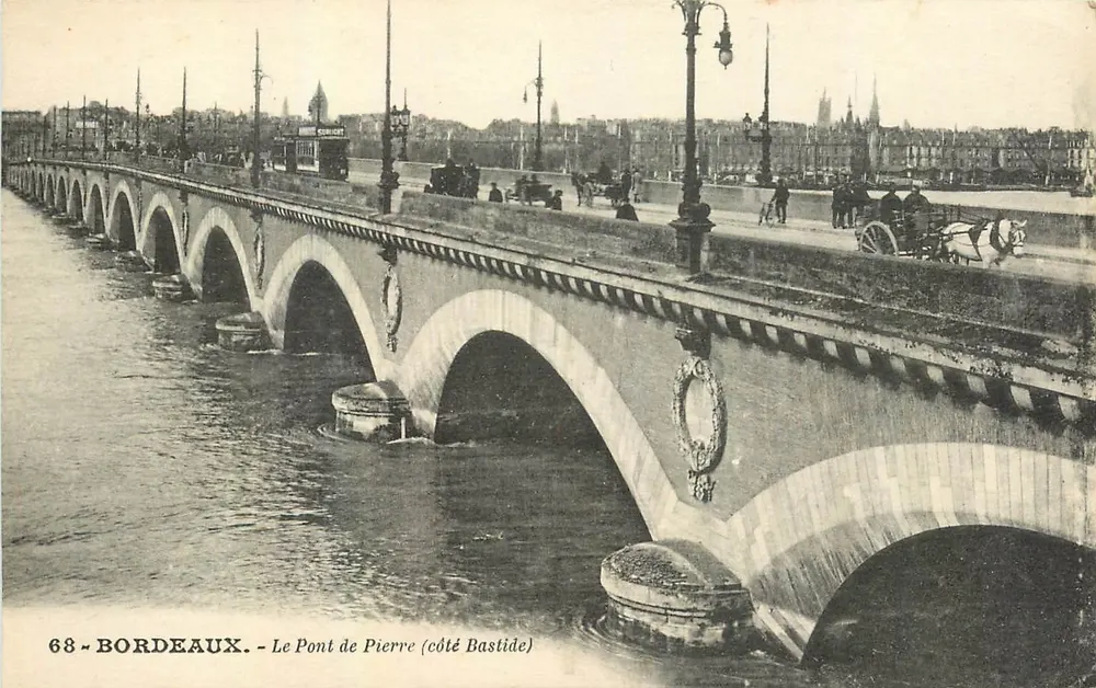 Bordeaux - De Steenbrug (kant Bastide) — uitgever Soncet, n° 68 - Voorkant