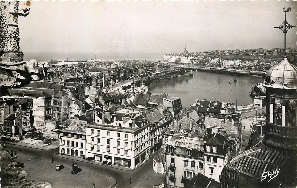 Dieppe — Vue générale sur le Port — Éditions Gaby - Recto