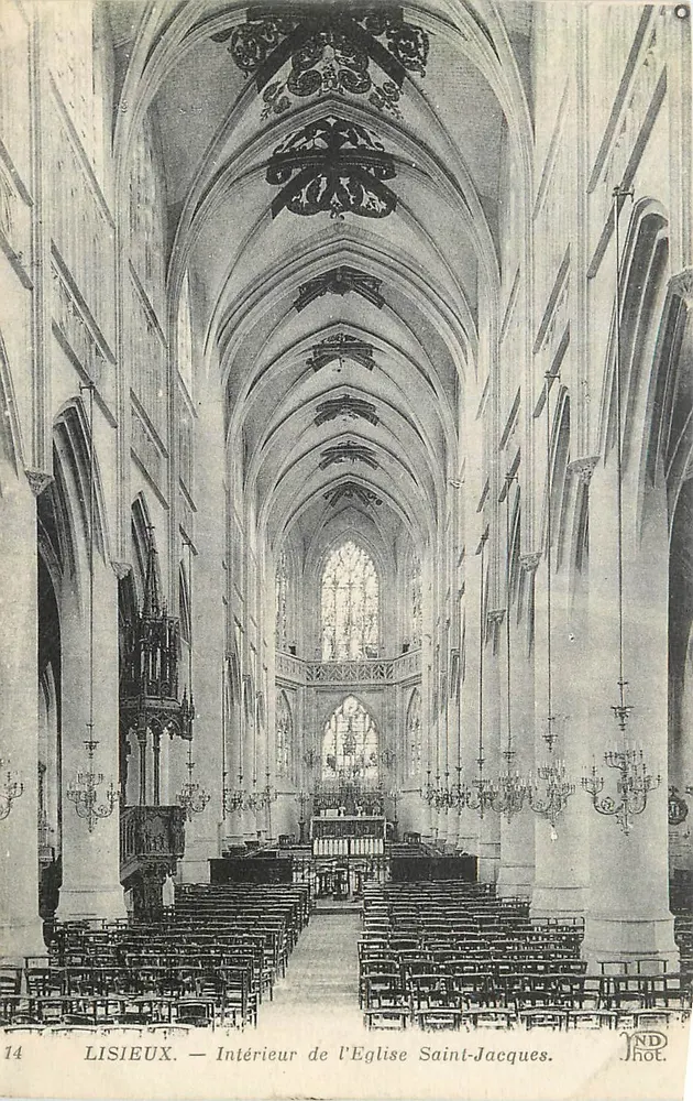 Lisieux — Interior da Igreja de São Jacó — ND Phot. - Frente