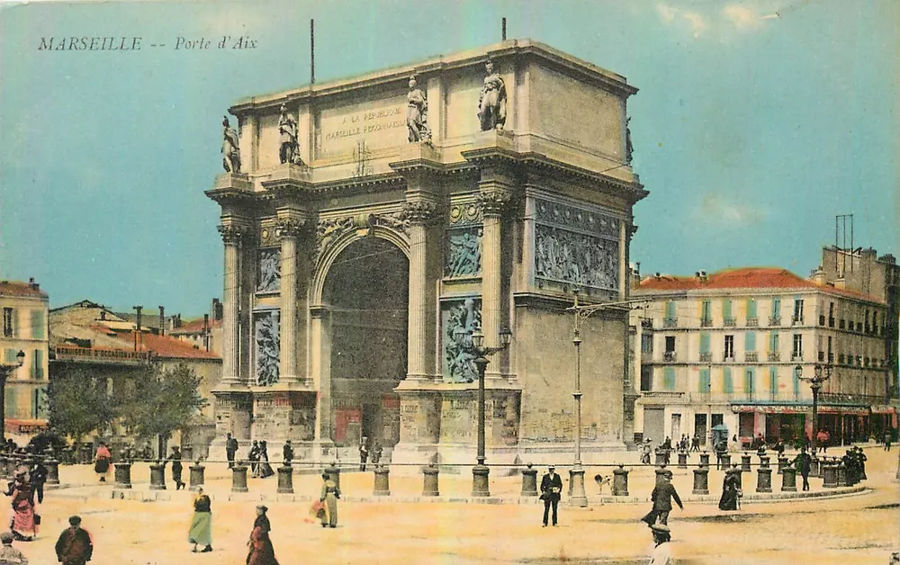Marseille — Porta de Aix — Arco do triunfo ornado com esculturas, editor não identificado - Frente
