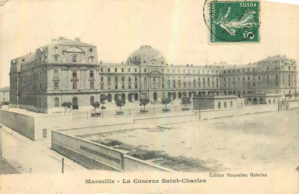 Marseille - A Caserna Saint-Charles — Edição Novas Galerias - Frente