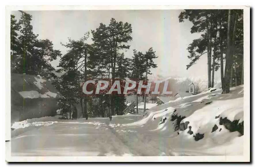 La Chapelle et les Alpes — Martin-Vésubie (A.-M.) — Phot. G. Dhiller - Recto