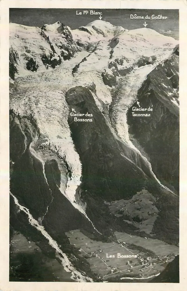 Les Bossons e o Mont-Blanc — vista aérea — L. MORAND, Chamonix - Frente