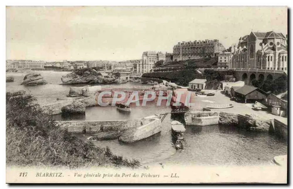 Blarritz - Vue générale prise du Port des Pêcheurs — LL. - Recto