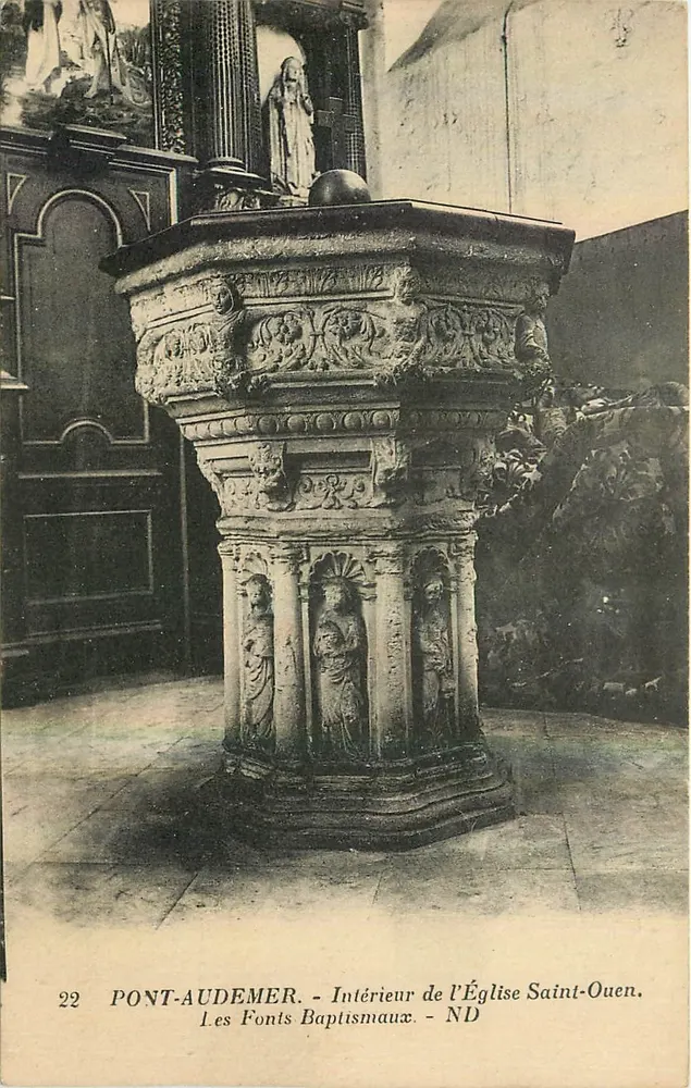Pont-Audemer — Innenansicht der Kirche Saint-Ouen — Die Taufbecken — ND - Vorderseite