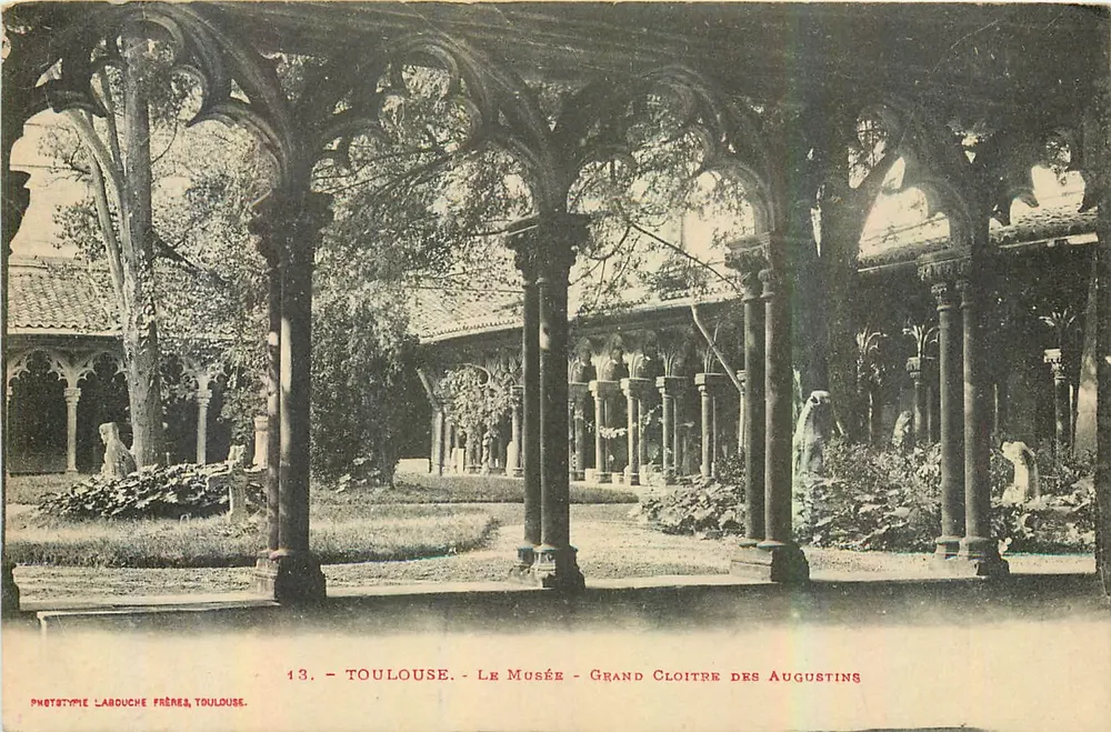 Toulouse - O Museu - Grand Cloître dos Augustinos — Fototipia Labouche Frères, Toulouse, n°13 - Frente
