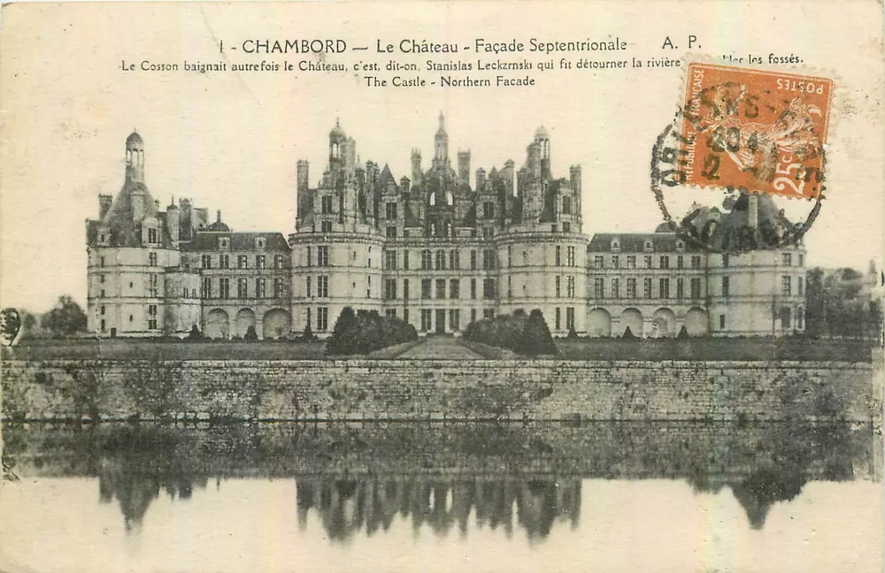 Chambord — Le Château - Façade Septentrionale — A.P. - Recto