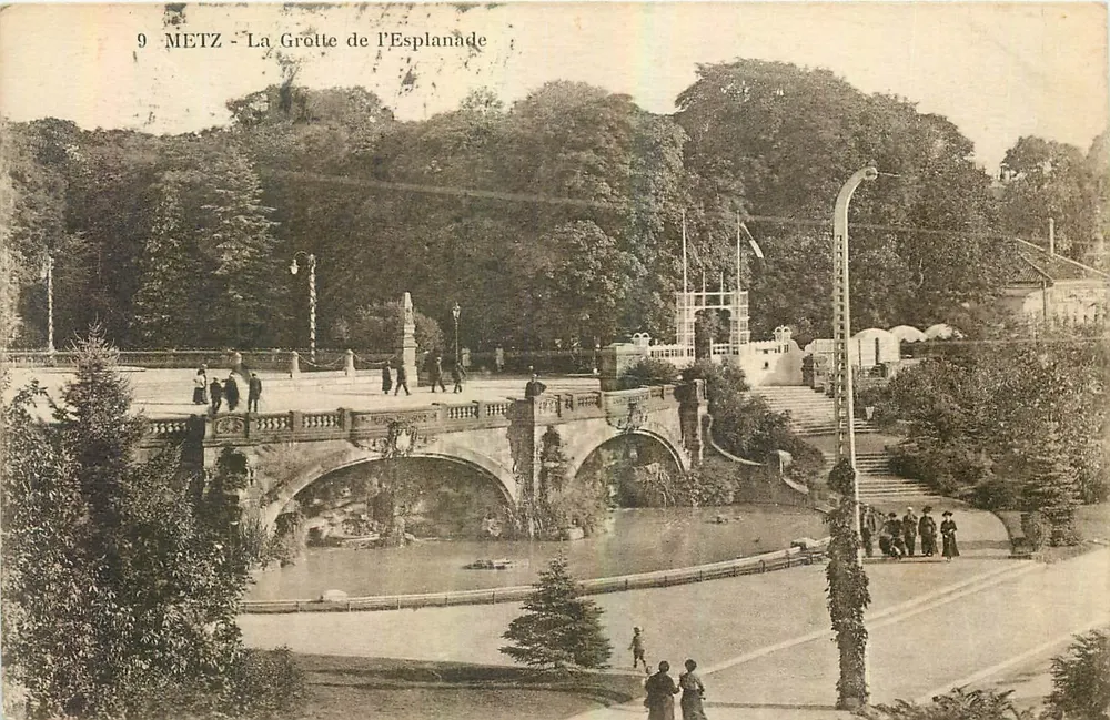 Metz - A Gruta da Esplanada — editor Ch. Drieten, n°9 - Frente