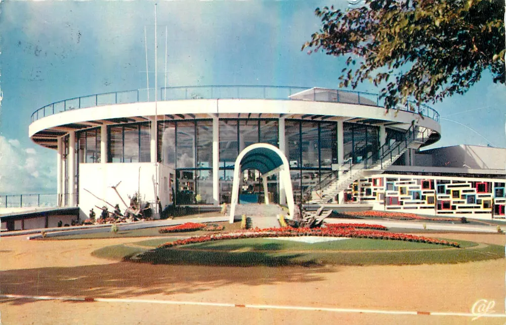 Casino de Royan — Royan, Charente-Maritime — editor SPADÈM, Paris, n° 2042 - Frente