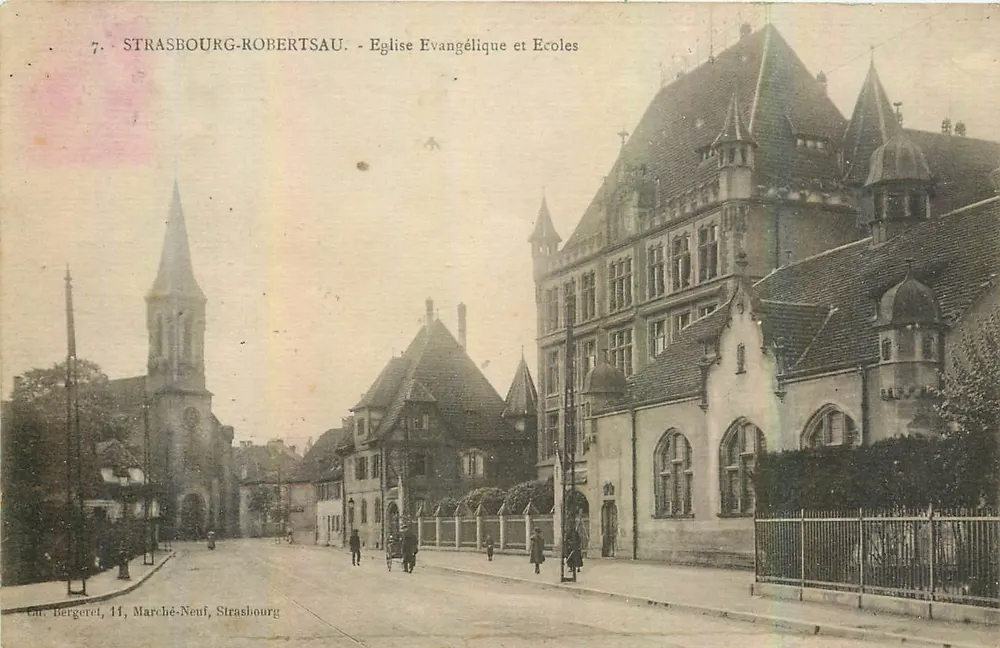Strasbourg-Robertsau - Église Évangélique et Écoles - Recto