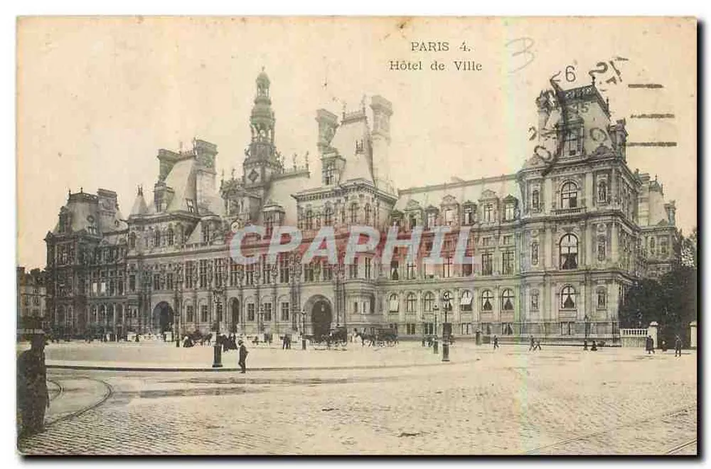 Paris 4. Hotel de Ville — vista do edifício com praça pavimentada e pedestres — editor não visível - Frente