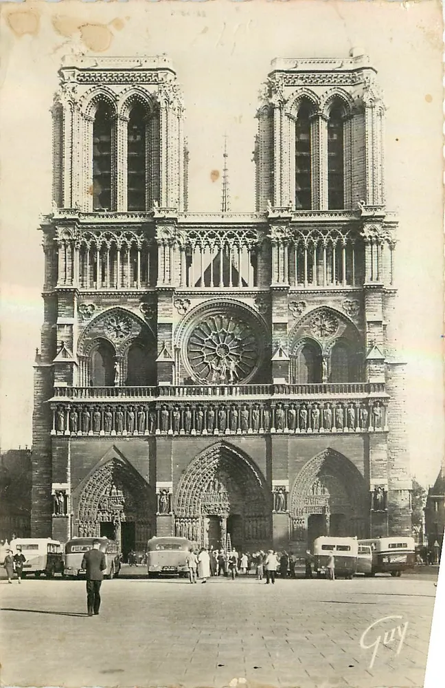 Cathédrale Notre-Dame — Paris — Édition Guy - Recto