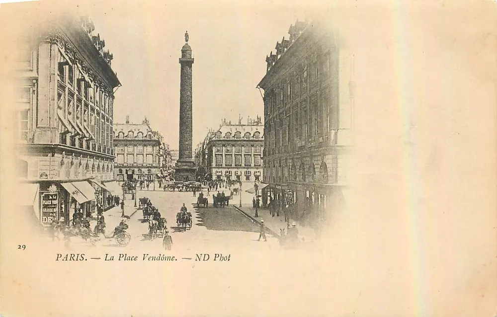 Paris — A Place Vendôme — ND Phot - Frente