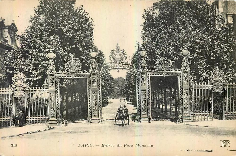Paris — Entrada do Parc Monceau — JND Hot. - Frente