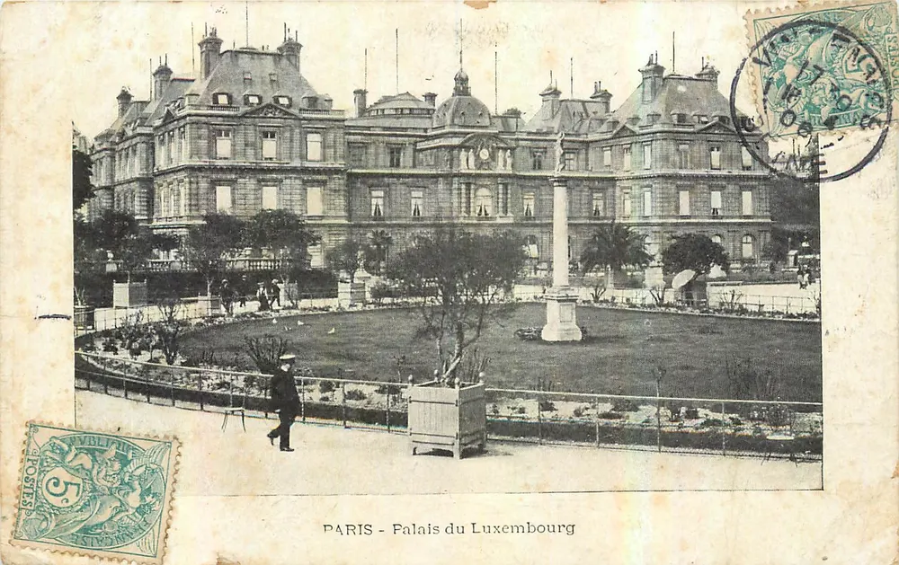 PARIS - Palácio do Luxembourg — vista do jardim com coluna — editor não visível - Frente