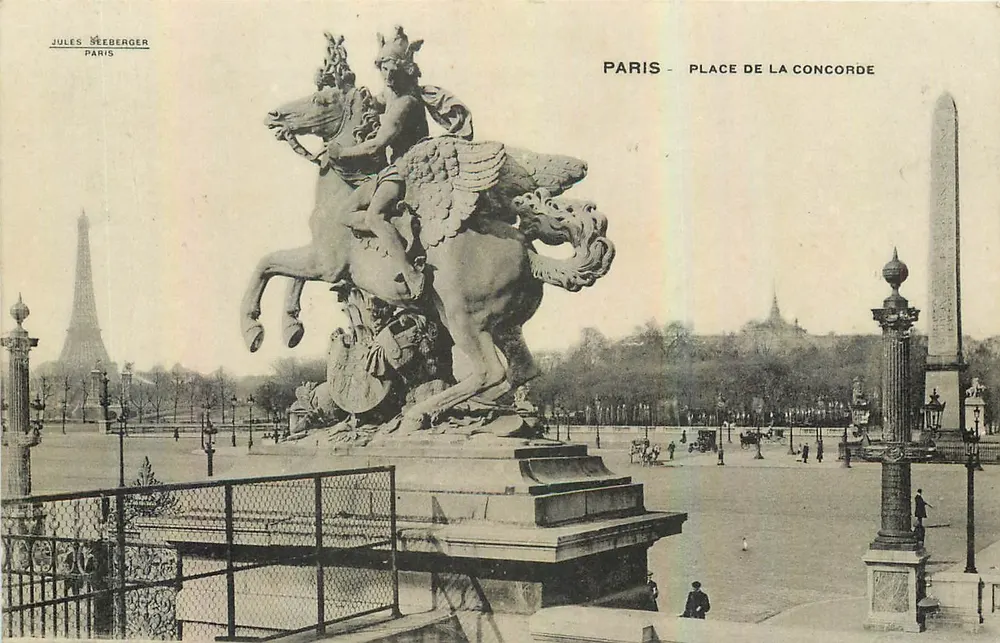 Paris - Place de la Concorde — statue équestre — Jules Seeberger - Frente