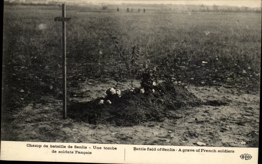 Schlachtfeld von Senlis — Grabstätte französischer Soldaten — E.P.D. - Vorderseite