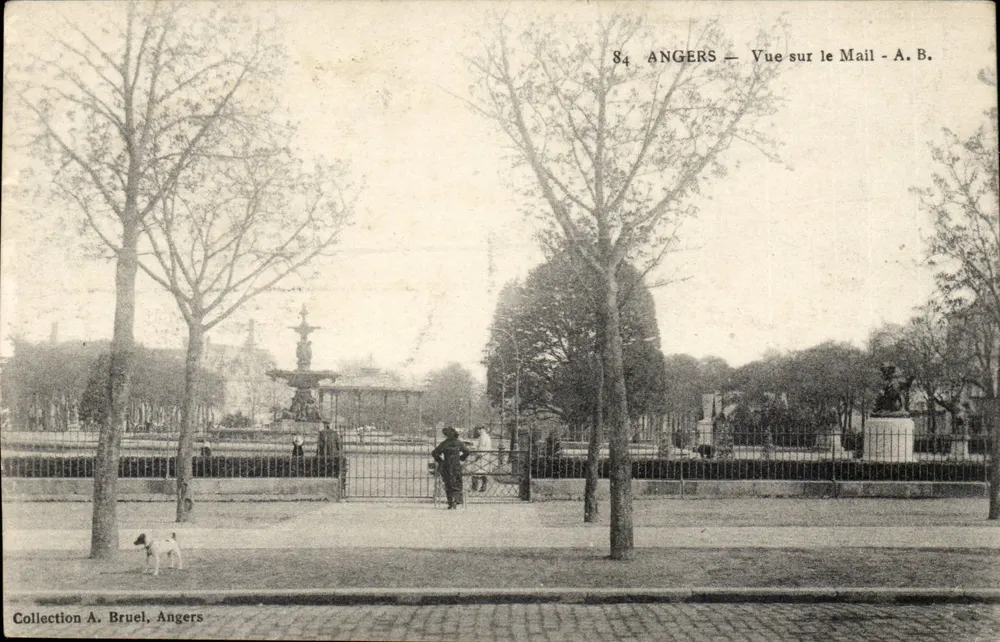 Angers — Visão sobre o Mail — A. B. - Frente