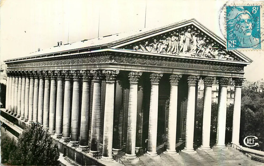 O Panteão em Paris — vista da fachada clássica — Edição GALF - Frente
