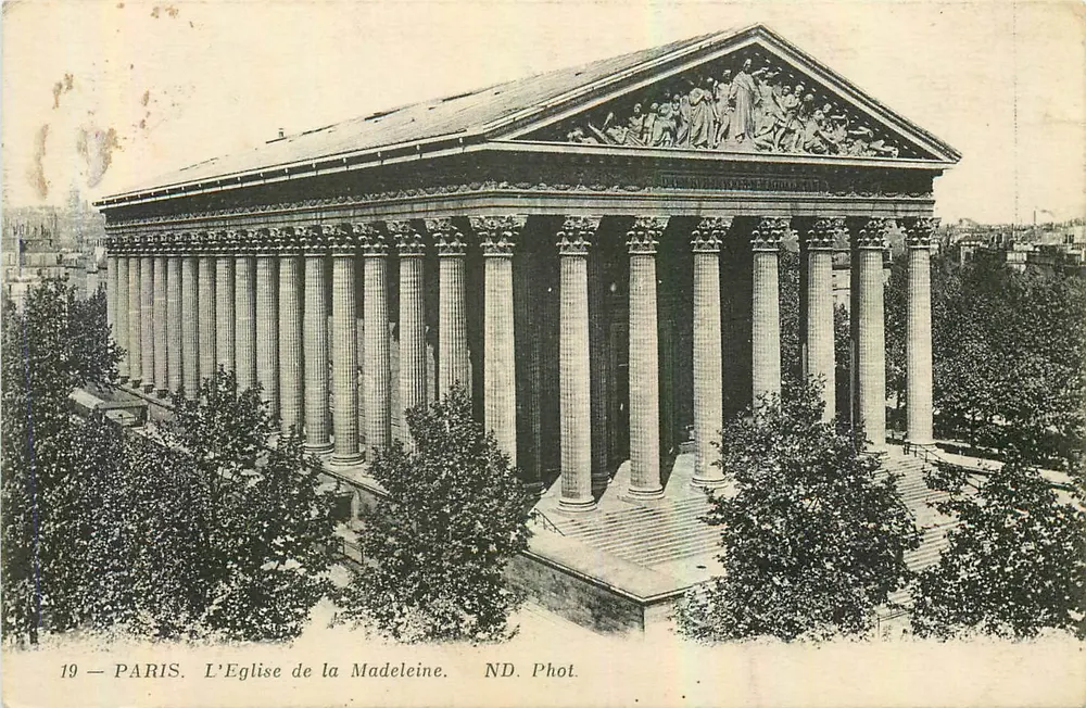 Paris — A Igreja da Madeleine — ND. Phot. - Frente