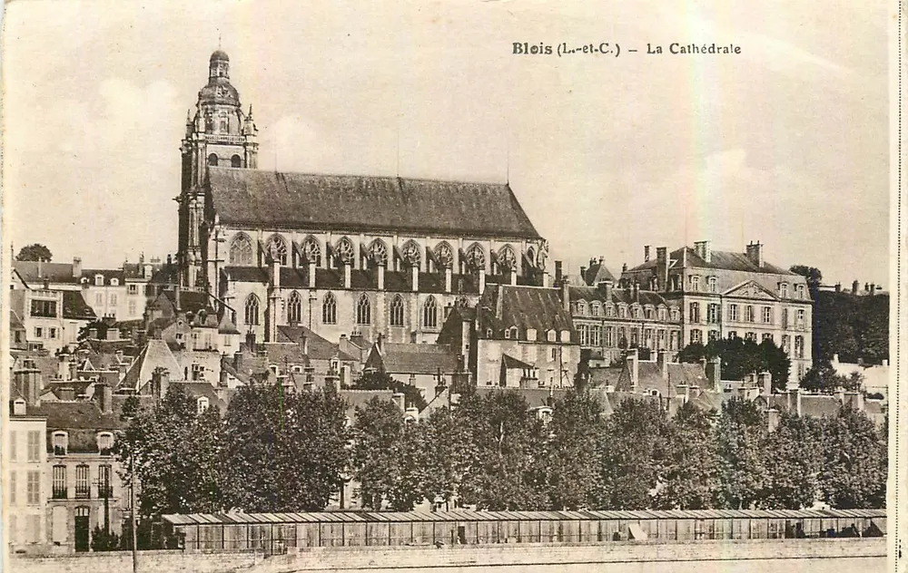 Blois (Loir-et-Cher) — La Cattedrale — L. Lenormand, Oazens - Recto
