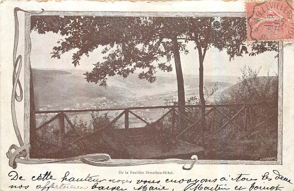 Vista desde o hotel Dorothée em La Feuillée — editor L. GEDER - Frente