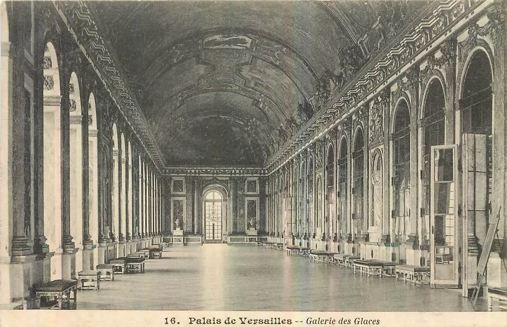 Palais de Versailles -- Galerie des Glaces -- 16. Palais de Versailles -- Galerie des Glaces - Recto