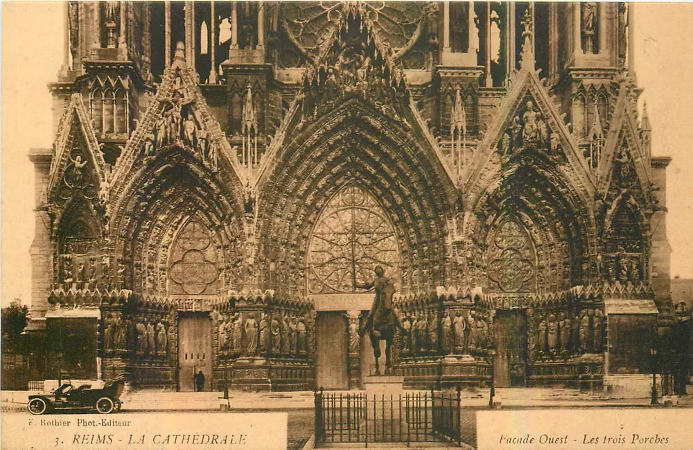 Reims - Die Kathedrale - Westfassade - Die drei Portale - Vorderseite