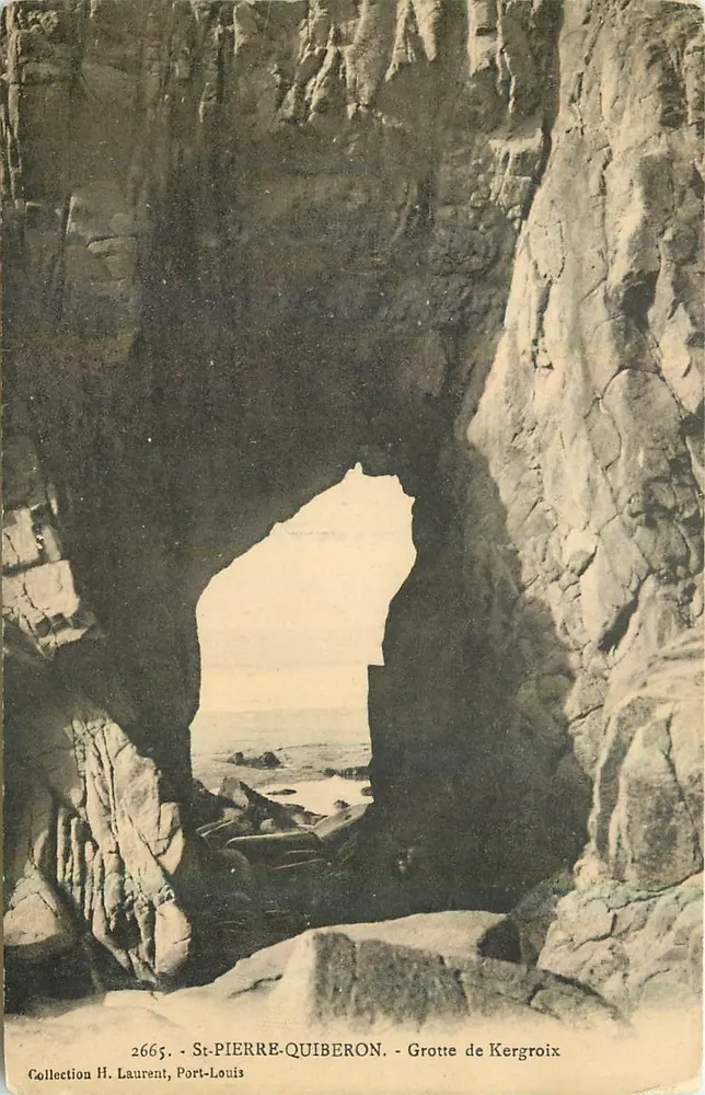 St-Pierre-Quiberon — Gruta de Kergroix — Coleção H. Laurent, Port-Louis, n° 2665 - Frente