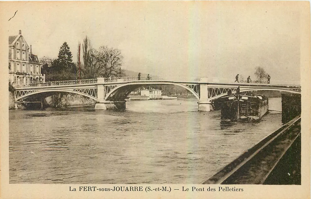 La FERT-sous-JOUARRE (S.-et-M.) — Die Brücke der Pelletiers - Vorderseite