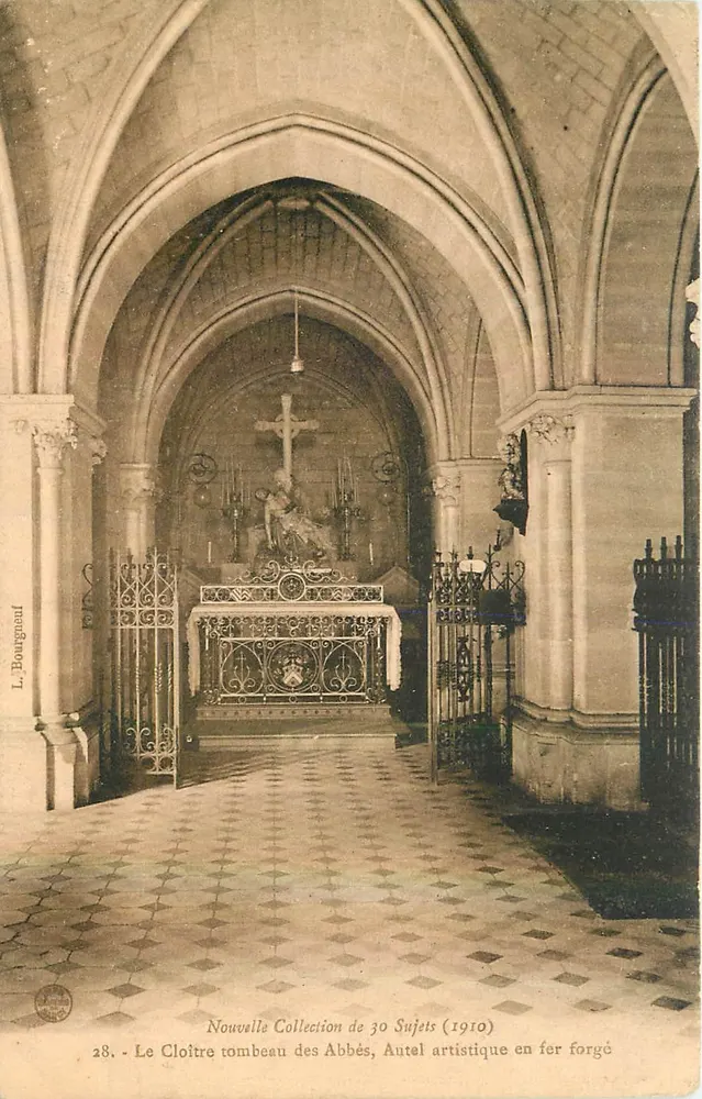 Cloître tumulo dos Abades — Altar artístico em ferro forjado — L. Bourgault, n°28 da Nova Coleção de 30 Sujets (1910) - Frente