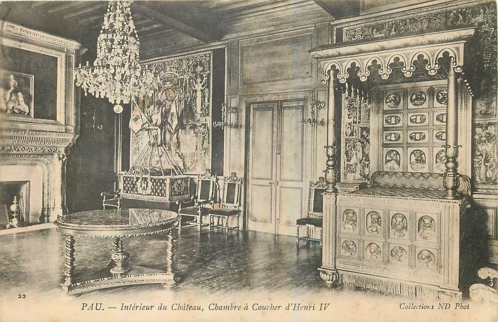 Pau — Innenraum des Schlosses, Schlafzimmer von Henri IV — Collections ND Phot, n°22 - Vorderseite