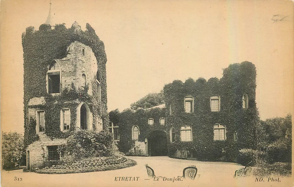 Étretat — O Donjon — ND. Fot. - Frente